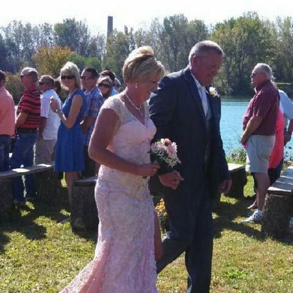 Meet your Posher, Laurie